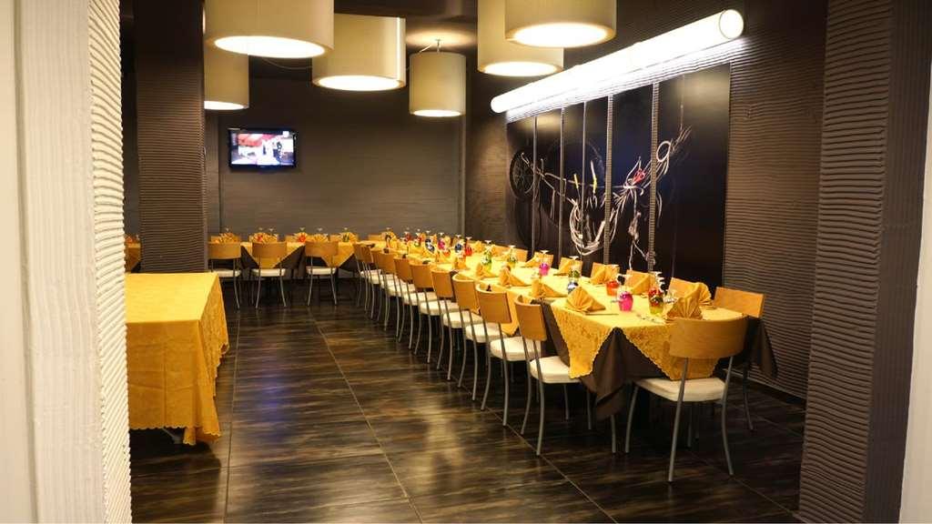 Hotel Scigliano Rossano Nhà hàng bức ảnh